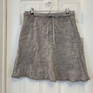 Max Studio Women's Size S khaki Textured Floral Elastic Waist A-Line Skirt